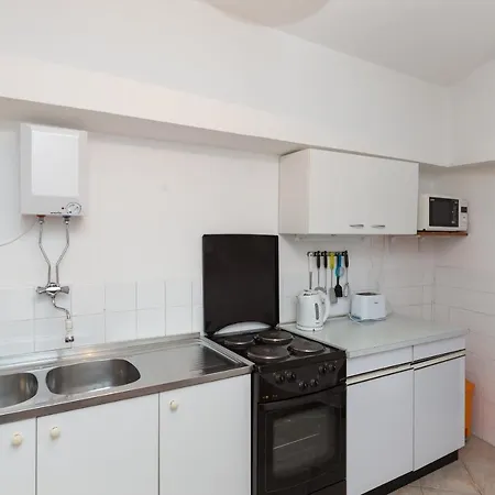 Apartments Miskovic Donje Celo Zimmer foto